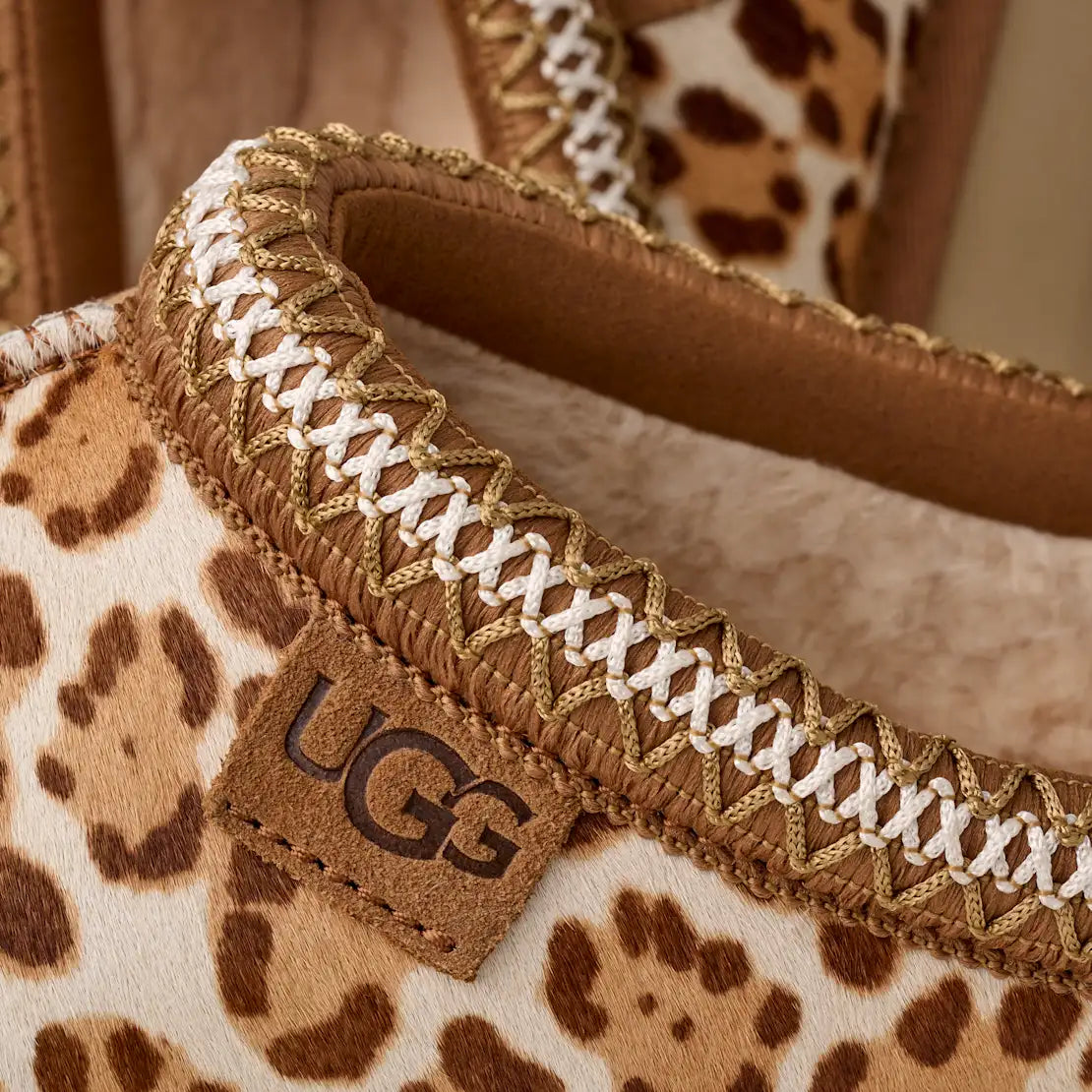 Papuci tip UGG cu platformă - Leopard